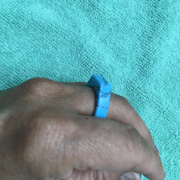 Howlite Turquoise Matrix Ring - Picture 4 of 10